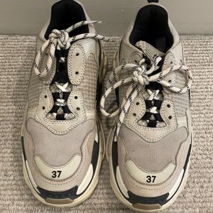 Balenciaga triple S sneakers